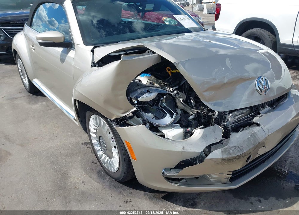 2016 VOLKSWAGEN BEETLE VIN: 3VW507AT8GM804705