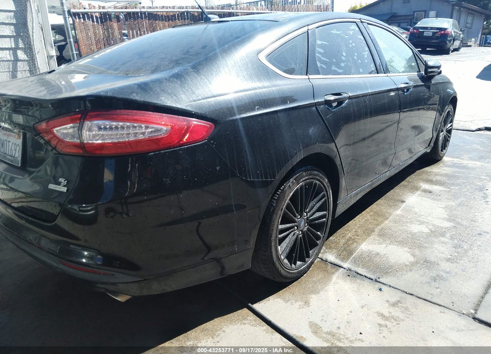 2014 FORD FUSION SE VIN: 3FA6P0HDXER185572