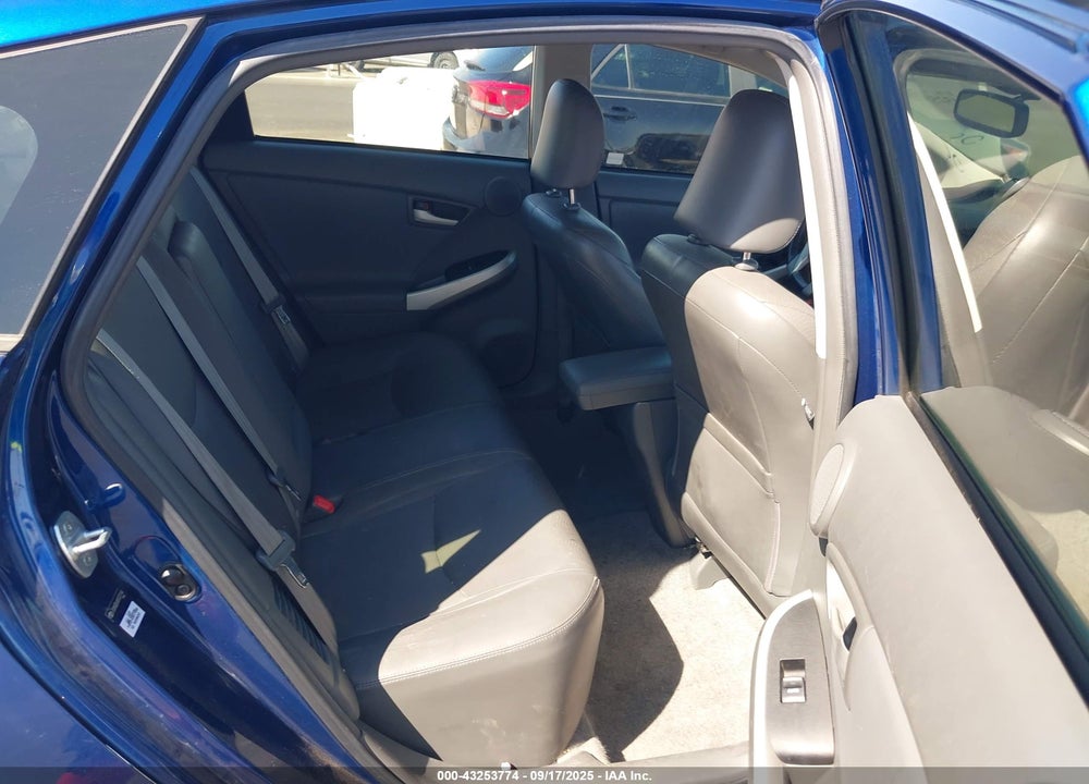 2011 TOYOTA PRIUS FIVE VIN: JTDKN3DUXB5337144