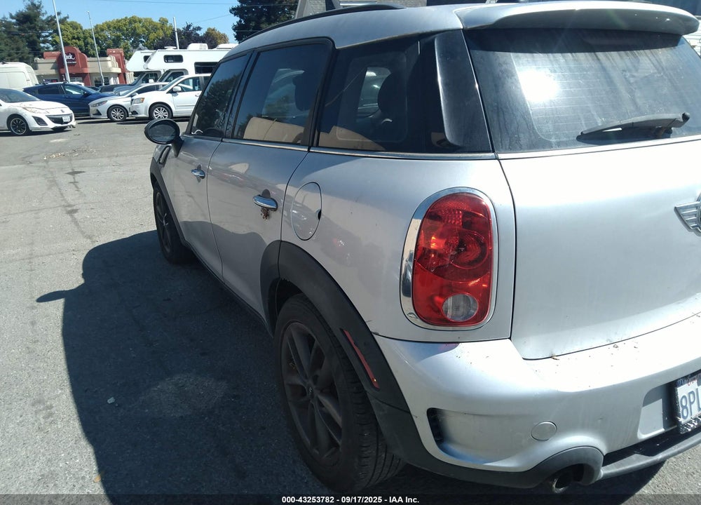 2011 MINI COOPER S COUNTRYMAN VIN: WMWZC3C52BWL78843