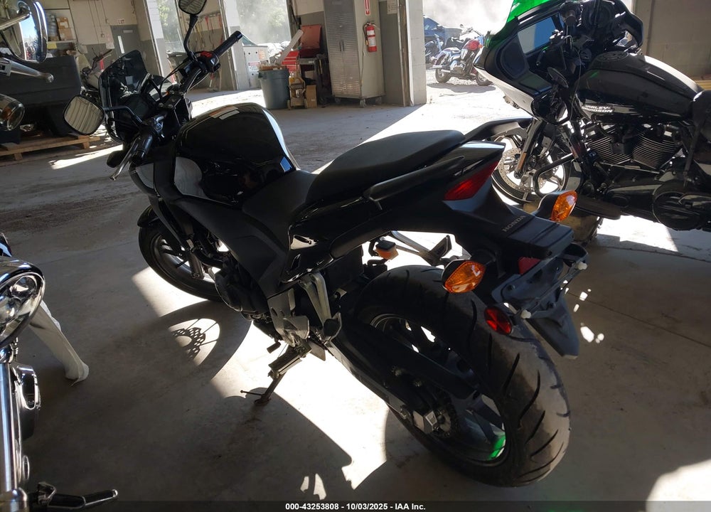 2014 HONDA CB500 FA - ABS VIN: MLHPC4507E5100254