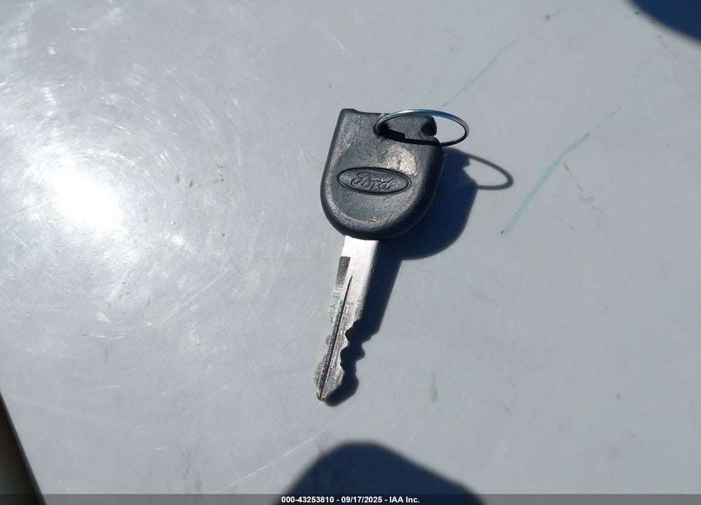 2010 FORD FOCUS SES VIN: 1FAHP3GN4AW276106