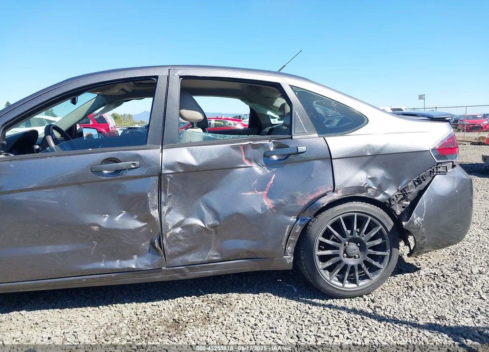 2010 FORD FOCUS SES VIN: 1FAHP3GN4AW276106