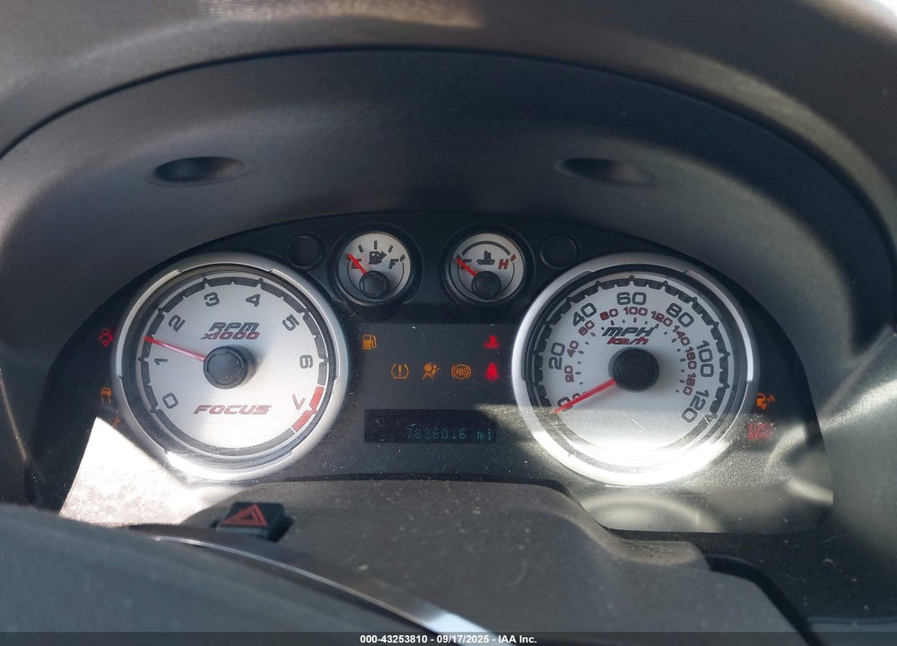2010 FORD FOCUS SES VIN: 1FAHP3GN4AW276106