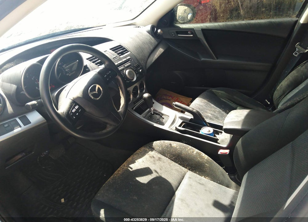 2010 MAZDA 3 VIN: JM1BL1SG2A1321937