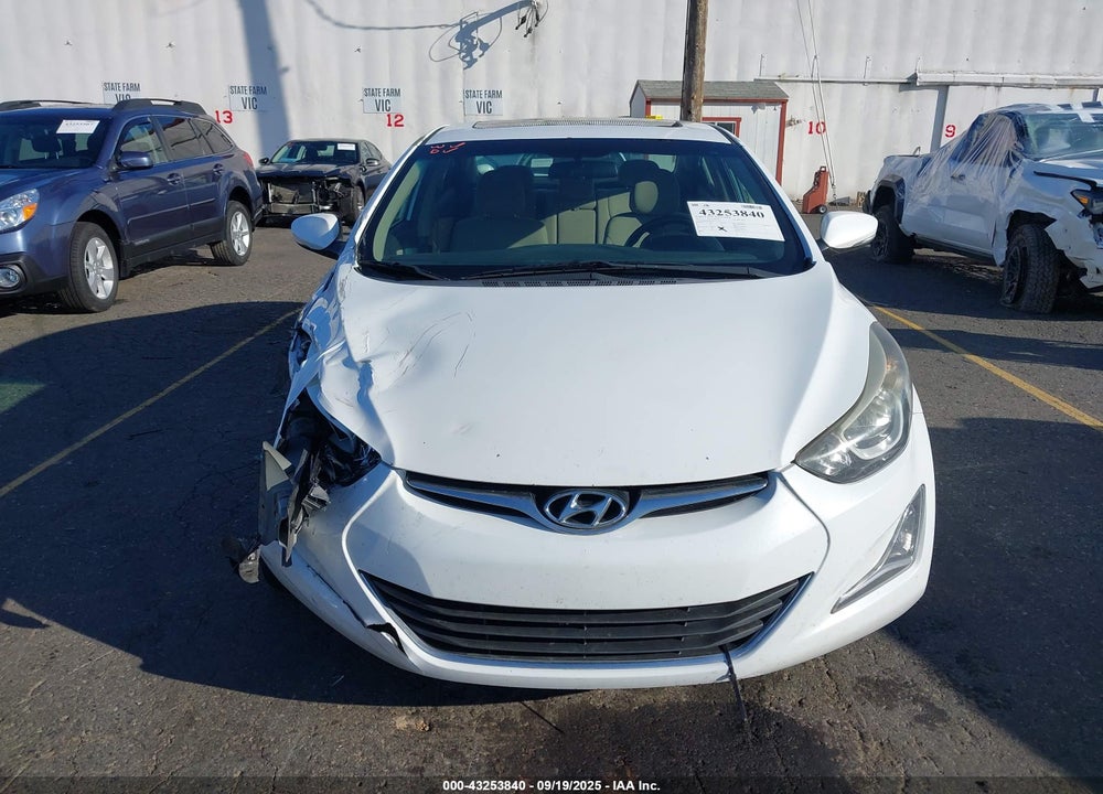 2016 HYUNDAI ELANTRA VIN: 5NPDH4AE8GH785134
