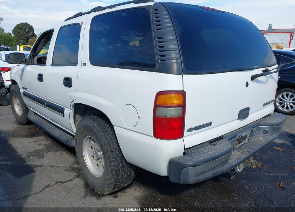 2002 CHEVROLET TAHOE LS VIN: 1GNEC13T82R295668