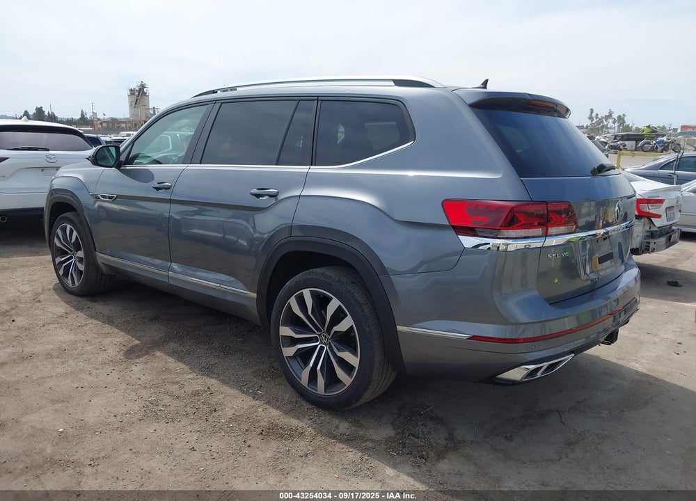 2021 VOLKSWAGEN ATLAS VIN: 1V2CR2CA4MC538710