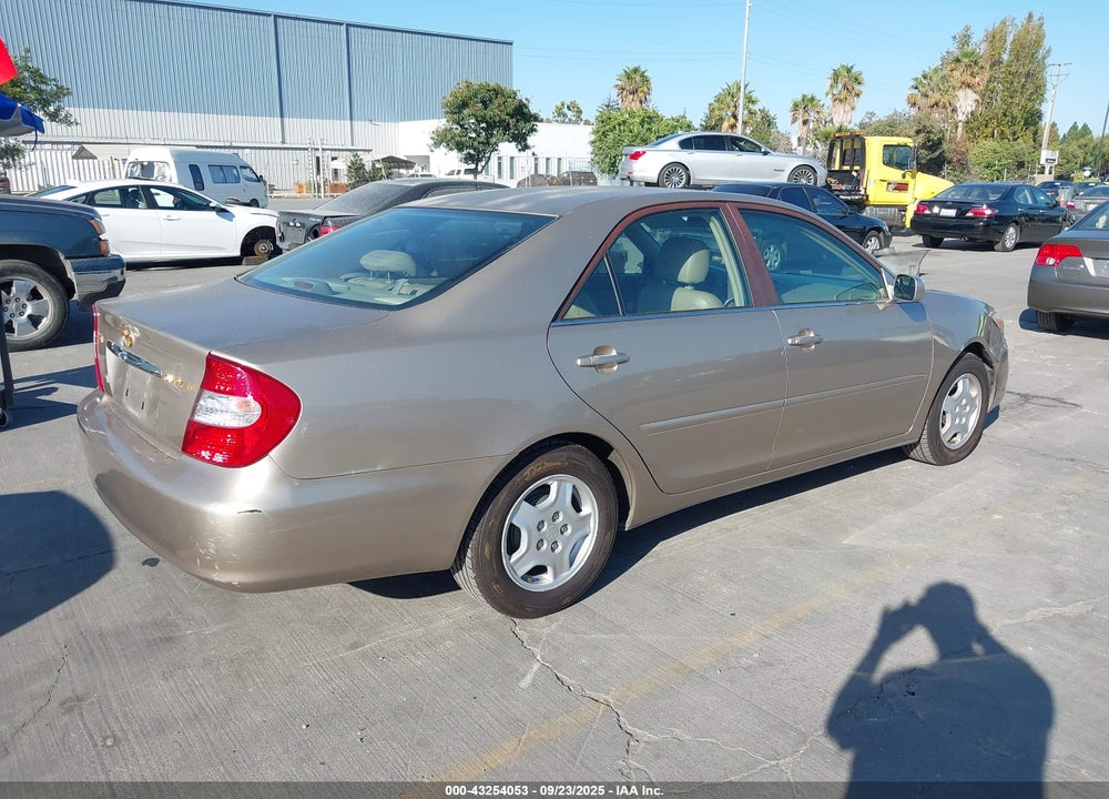2002 TOYOTA CAMRY LE VIN: JTDBE32KX20079397