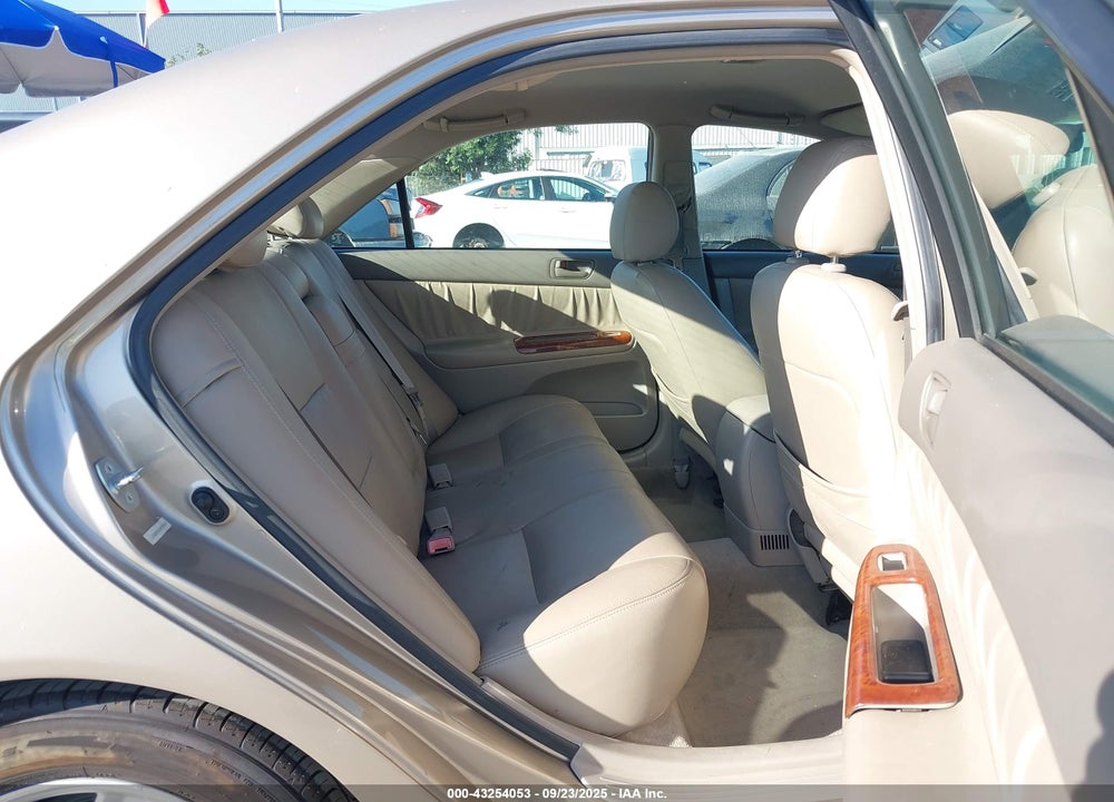 2002 TOYOTA CAMRY LE VIN: JTDBE32KX20079397