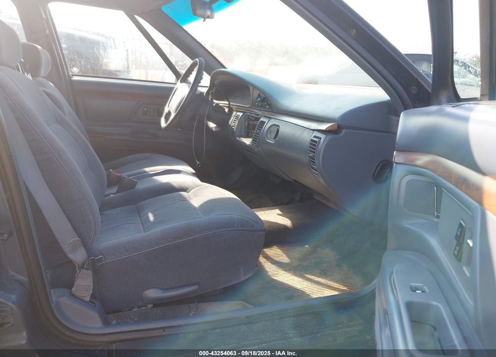 1997 OLDSMOBILE EIGHTY-EIGHT VIN: 1G3HN52K6V4846908