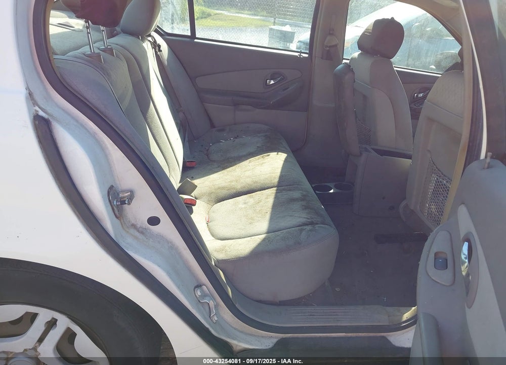 2004 CHEVROLET MALIBU VIN: 1G1ZS52F44F244830