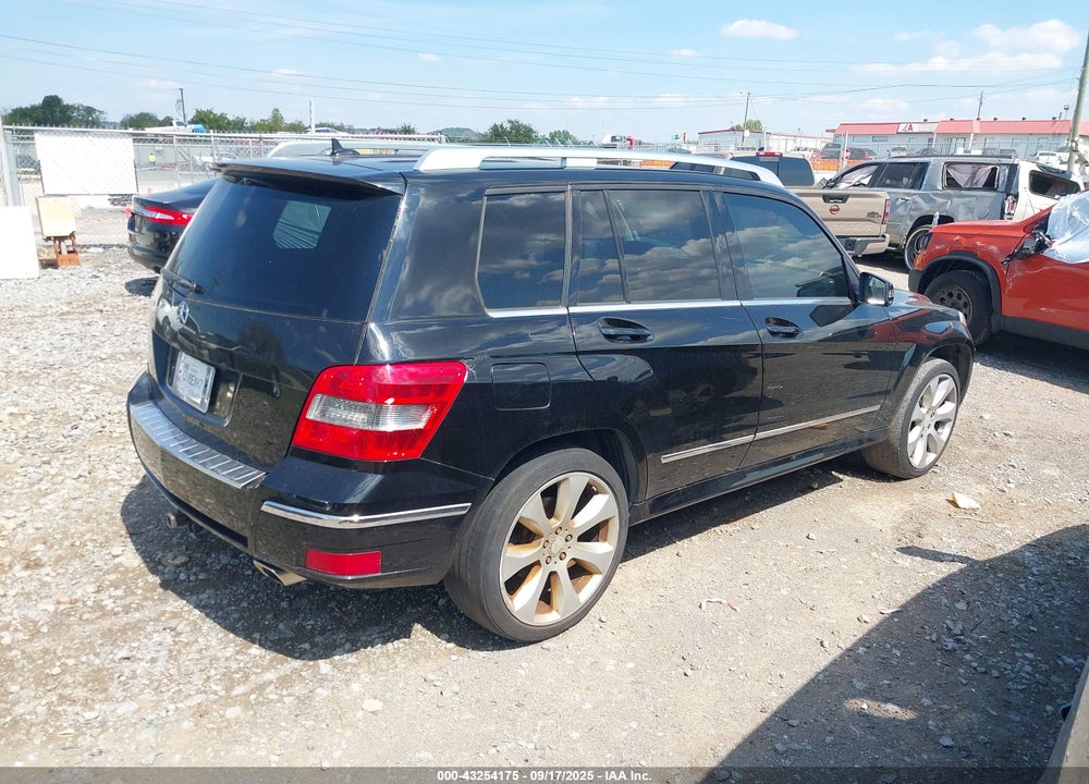 2011 MERCEDES-BENZ GLK 350 VIN: WDCGG5GB0BF551182