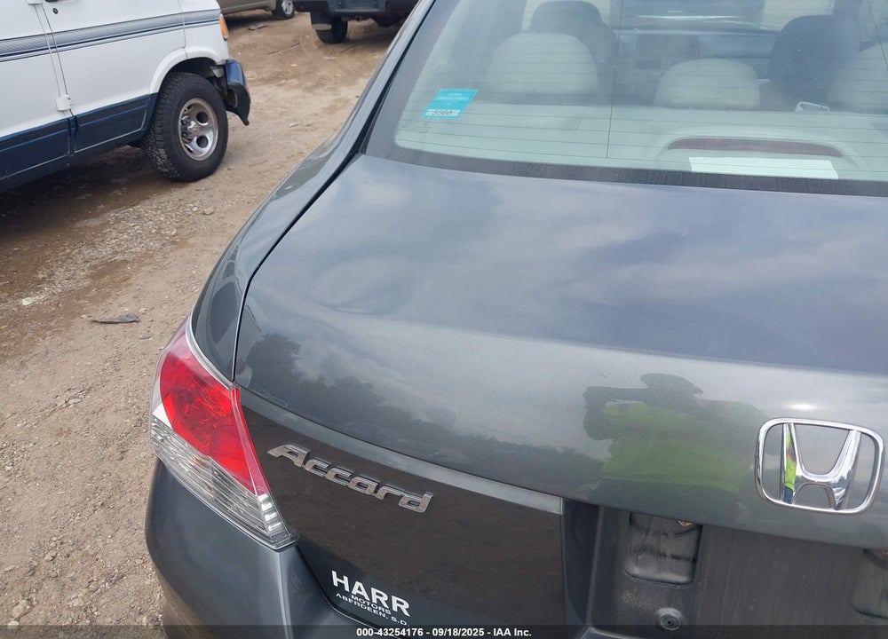 2010 HONDA ACCORD VIN: 1HGCP2F82AA097314