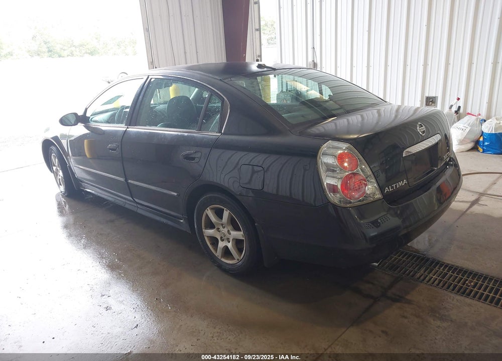 2005 NISSAN ALTIMA 3.5 SL VIN: 1N4BL11D85C351760