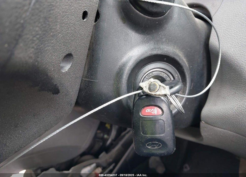 2013 HYUNDAI ELANTRA GLS VIN: KMHDH4AE9DU786497