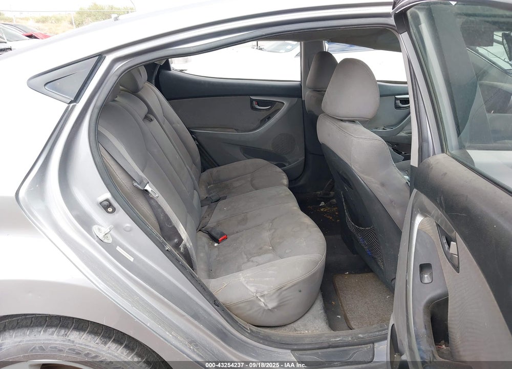2013 HYUNDAI ELANTRA GLS VIN: KMHDH4AE9DU786497
