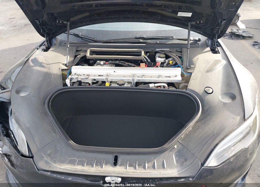 2024 TESLA MODEL S VIN: 5YJSA1E51RF546482
