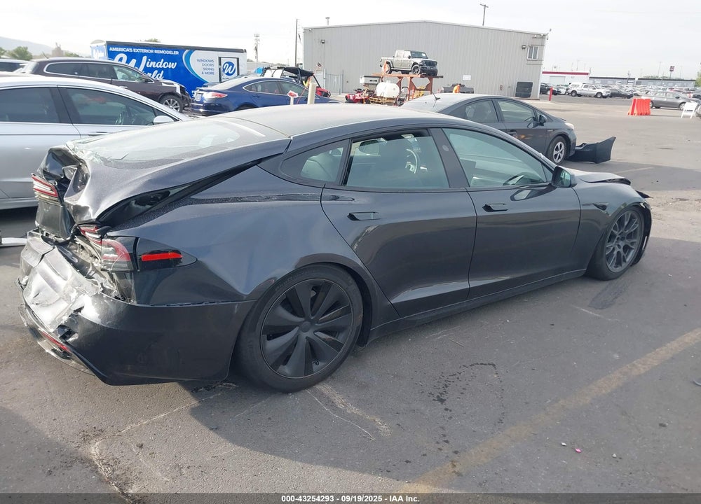 2024 TESLA MODEL S VIN: 5YJSA1E51RF546482