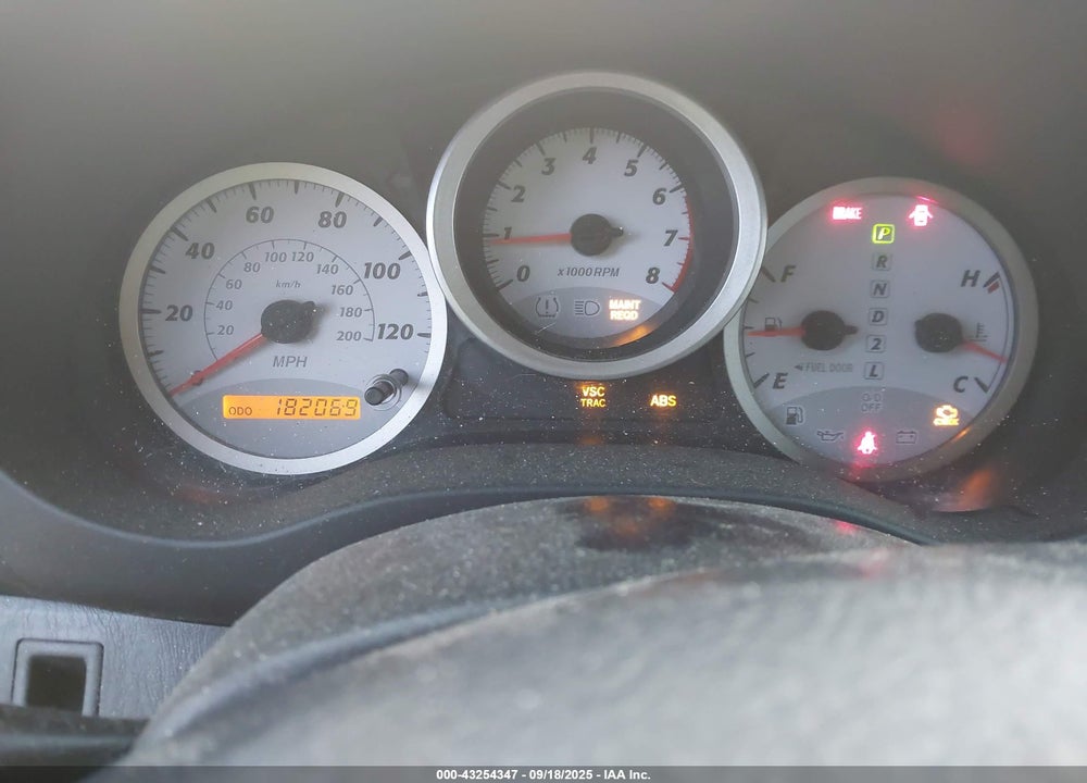 2005 TOYOTA RAV4 VIN: JTEHD20V256037792