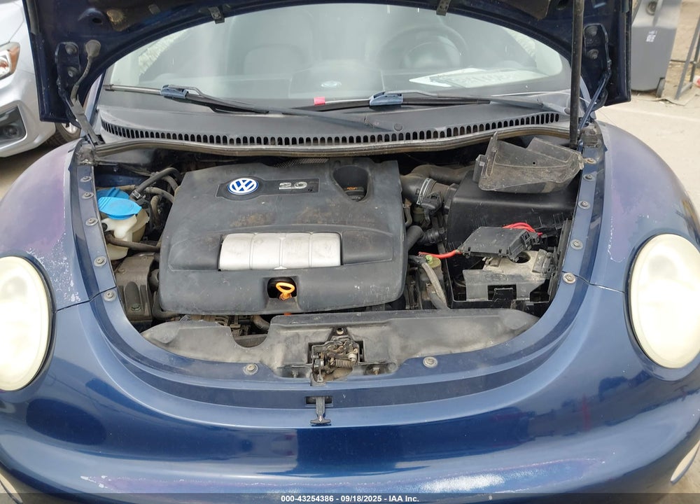 2003 VOLKSWAGEN NEW BEETLE GLS VIN: 3VWCK21Y03M313393