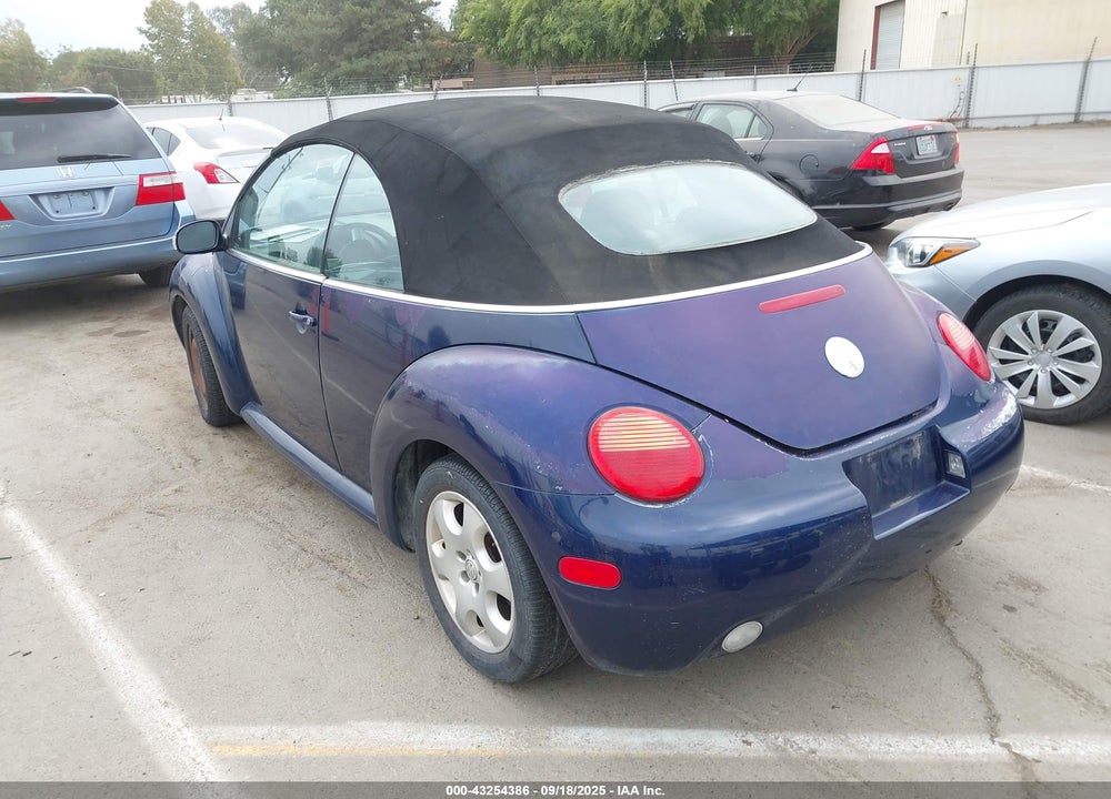 2003 VOLKSWAGEN NEW BEETLE GLS VIN: 3VWCK21Y03M313393