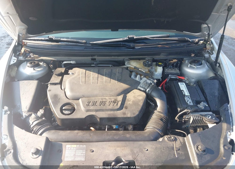 2011 CHEVROLET MALIBU VIN: 1G1ZE5E78BF368396