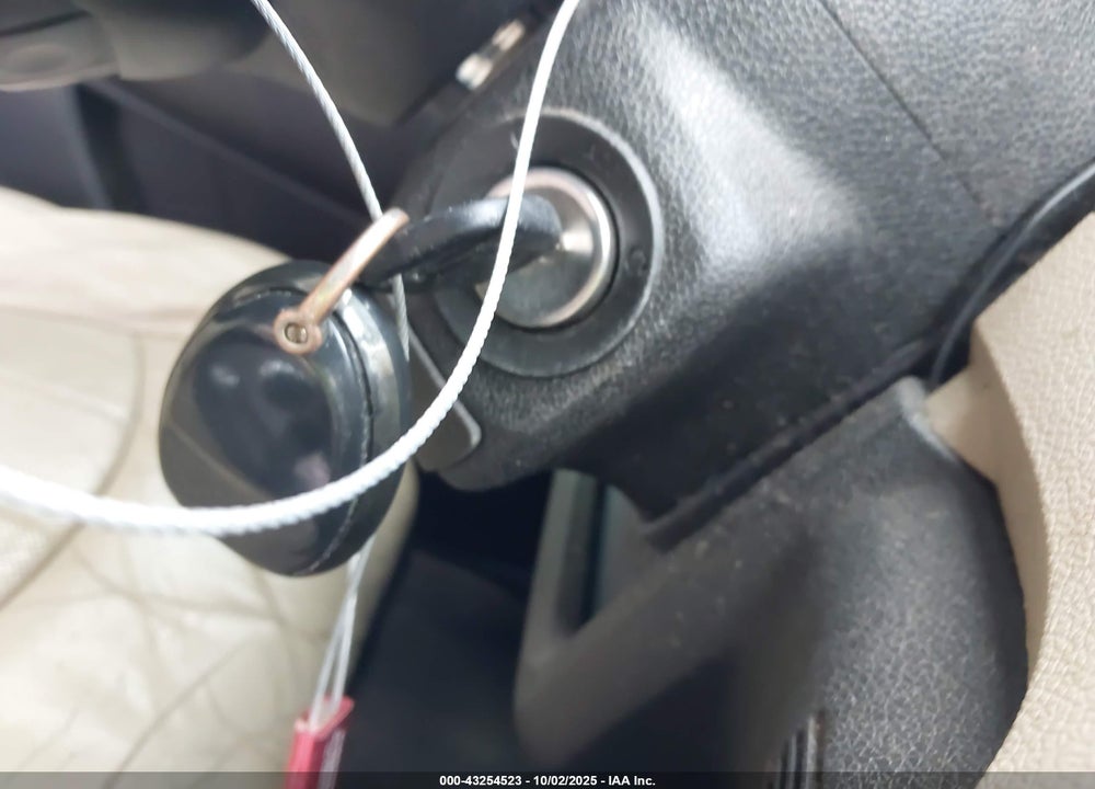 2011 CHEVROLET TRAVERSE VIN: 1GNKVLED8BJ174295