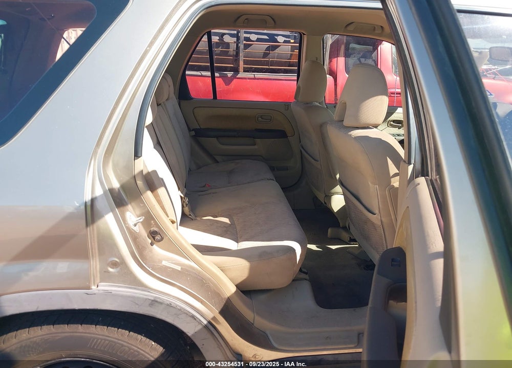 2006 HONDA CR-V LX VIN: JHLRD78566C027623