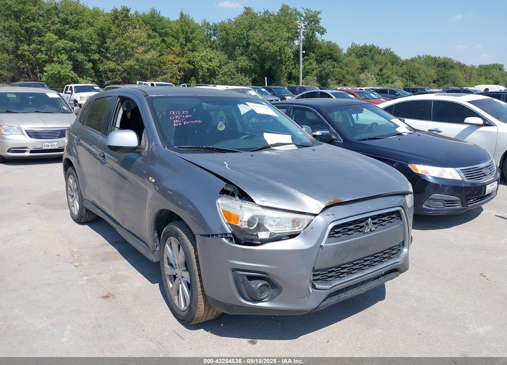 2013 MITSUBISHI OUTLANDER SPORT ES VIN: 4A4AP3AU8DE015480
