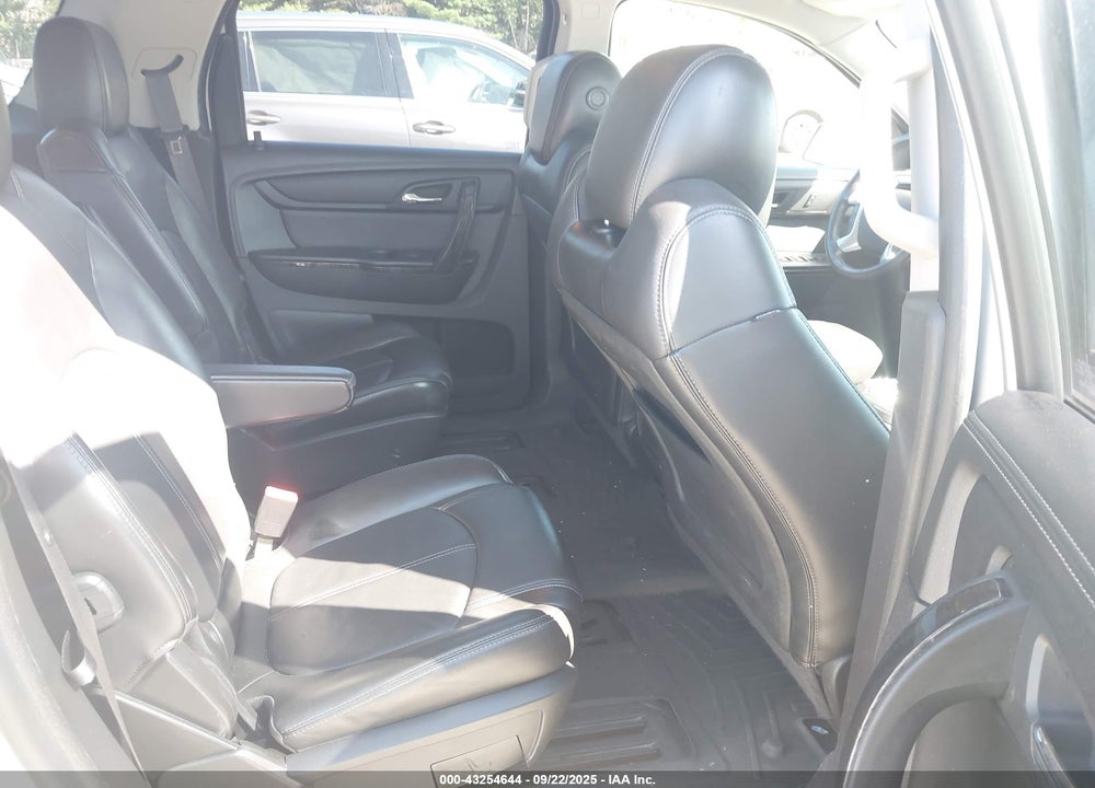 2013 GMC ACADIA VIN: 1GKKVRKD7DJ261452
