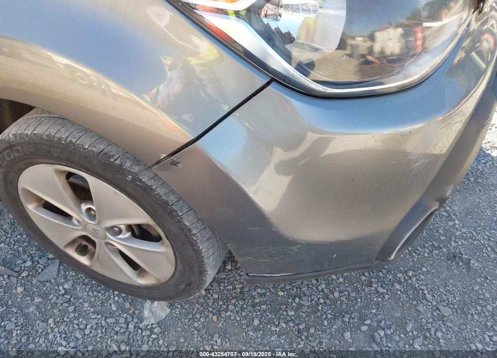 2014 KIA SOUL VIN: KNDJN2A28E7072208