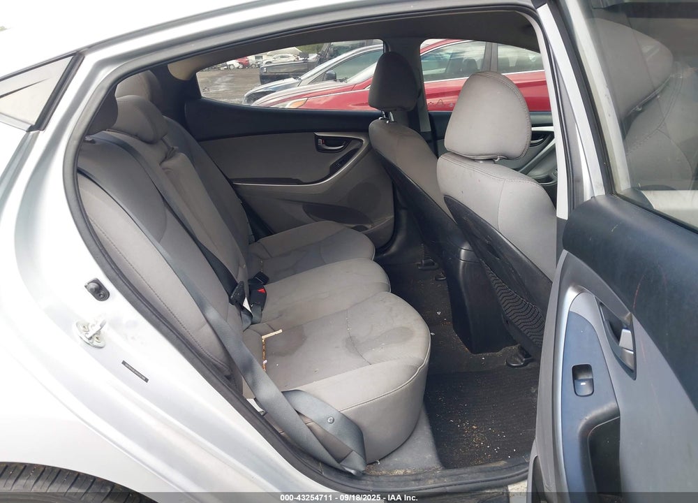 2013 HYUNDAI ELANTRA VIN: 5NPDH4AE6DH202488