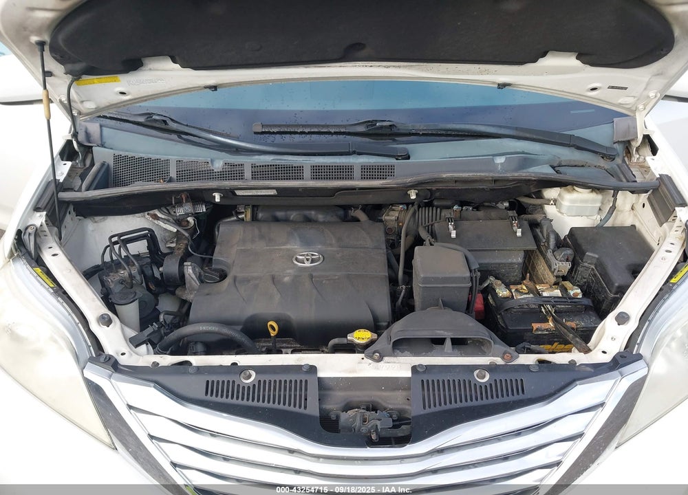 2011 TOYOTA SIENNA VIN: 5TDDK3DC0BS016054