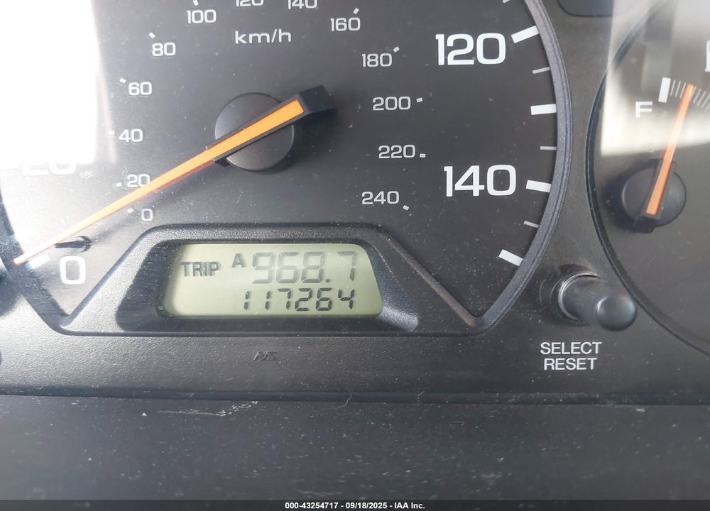 2001 HONDA ACCORD 2.3 LX VIN: 1HGCG66561A009295