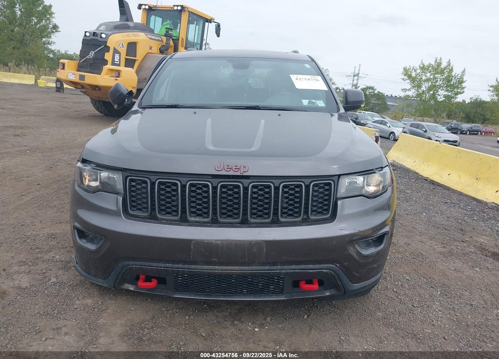 2020 JEEP GRAND CHEROKEE VIN: 1C4RJFLG0LC135630