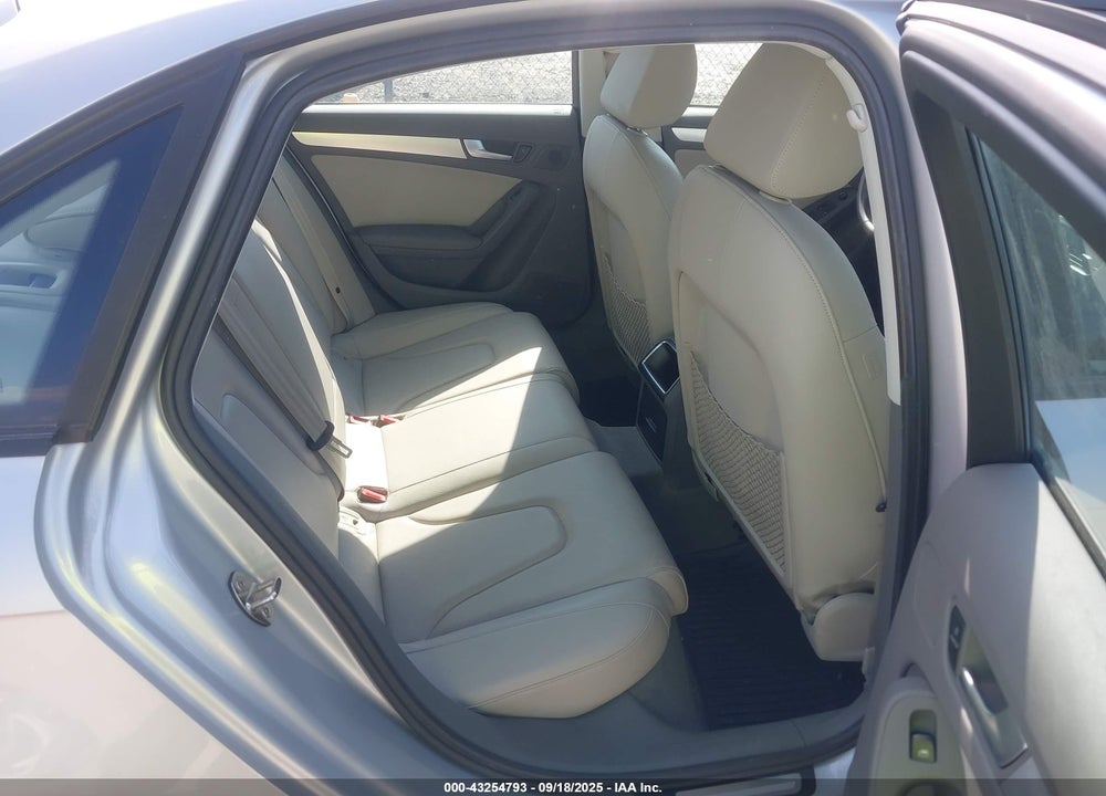 2010 AUDI A4 VIN: WAUBFAFL1AN038675
