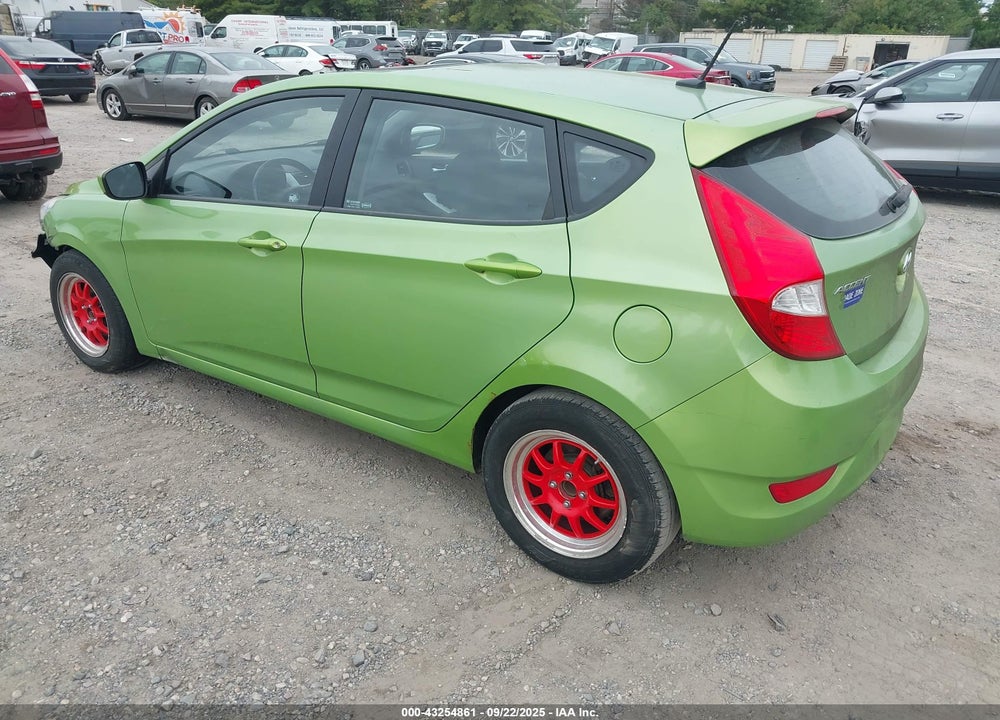 2012 HYUNDAI ACCENT VIN: KMHCU5AE0CU013297