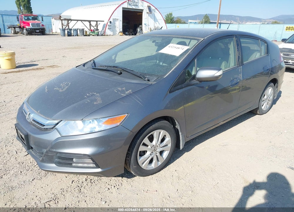 2013 HONDA INSIGHT VIN: JHMZE2H74DS002252