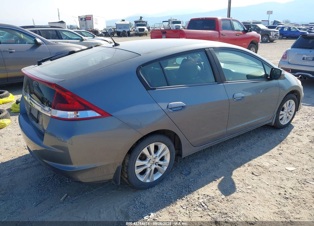 2013 HONDA INSIGHT VIN: JHMZE2H74DS002252