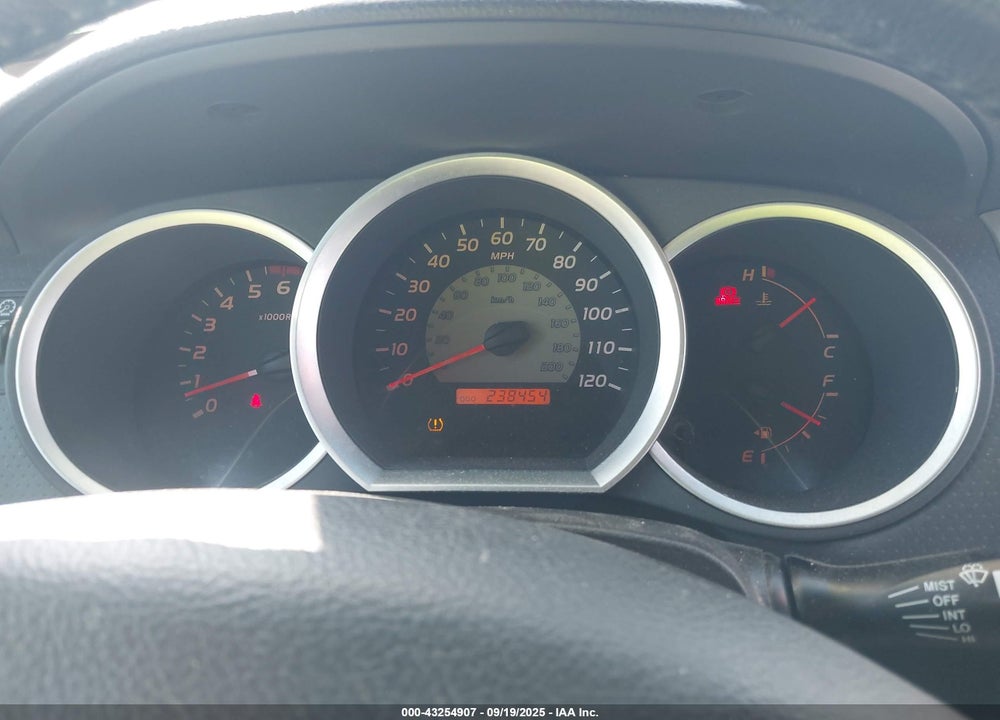 2008 TOYOTA TACOMA VIN: 5TEUX42N08Z583372