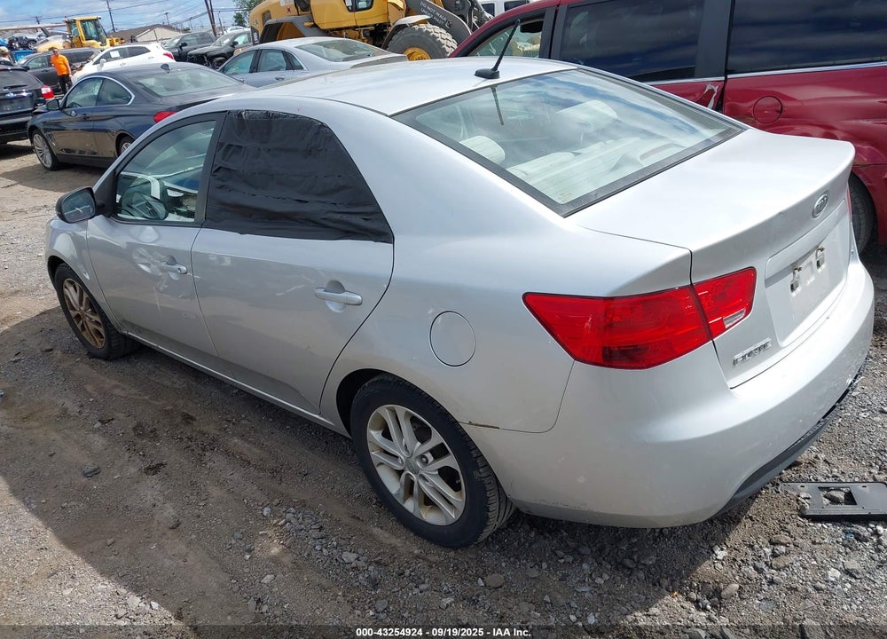 2012 KIA FORTE VIN: KNAFU4A22C5553128