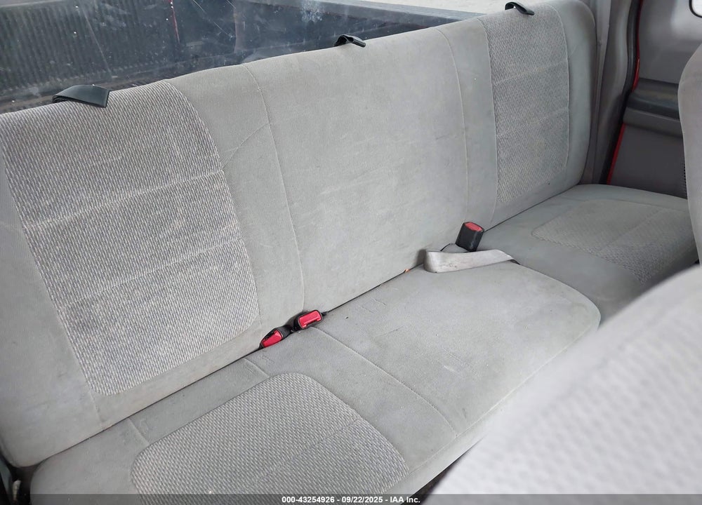 2003 FORD F-250 VIN: 3FTNX21L53MB39922