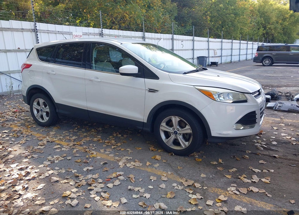 2014 FORD ESCAPE SE VIN: 1FMCU9GX9EUD95722