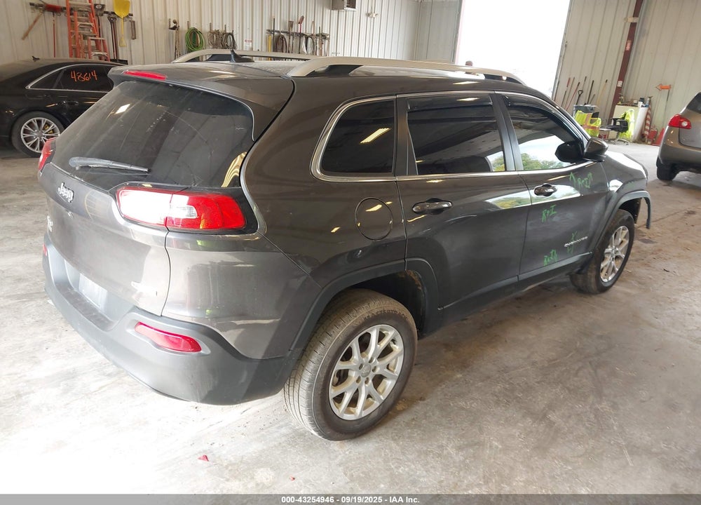 2014 JEEP CHEROKEE VIN: 1C4PJMCB6EW299689