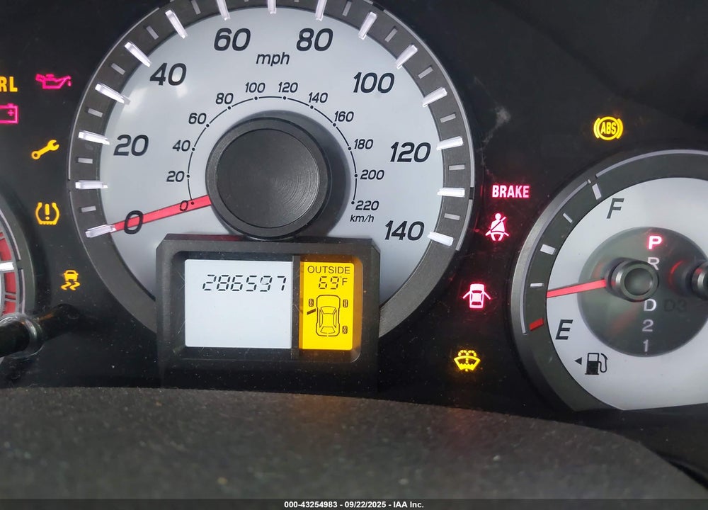 2012 HONDA PILOT EX-L VIN: 5FNYF4H64CB060015