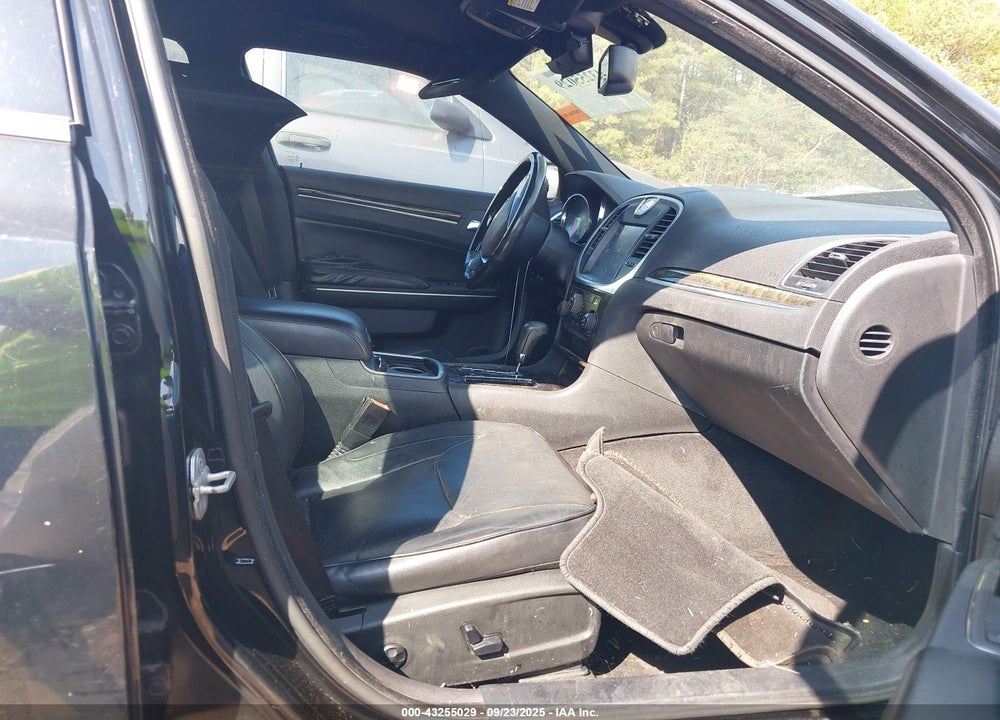 2013 CHRYSLER 300 VIN: 2C3CCAETXDH509693