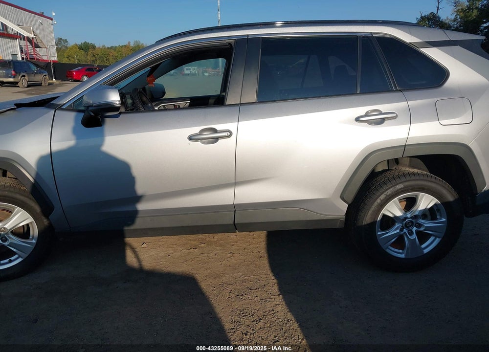 2020 TOYOTA RAV4 VIN: 2T3P1RFV8LC093855