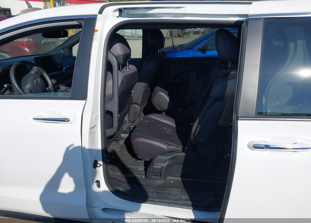 2023 TOYOTA SIENNA VIN: 5TDDSKFCXPS097093