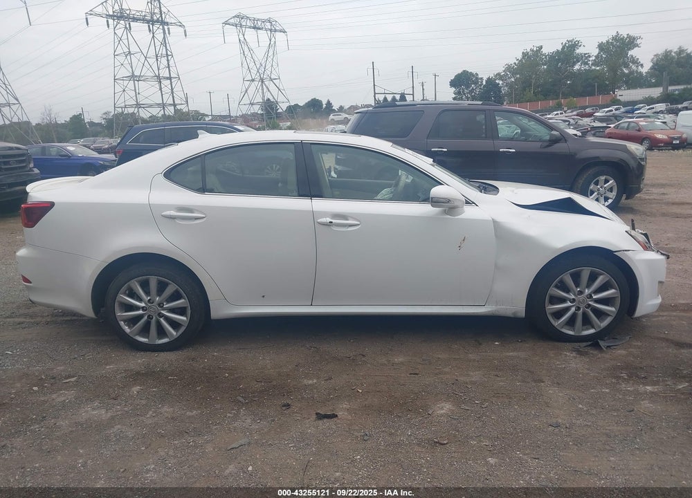 2009 LEXUS IS 250 VIN: JTHCK262095028097